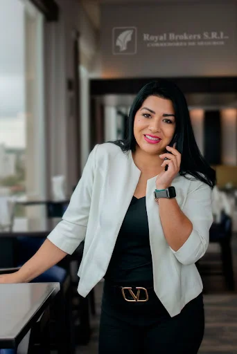 Raquel Aranibar - Broker de Seguros Independiente en Santa Cruz